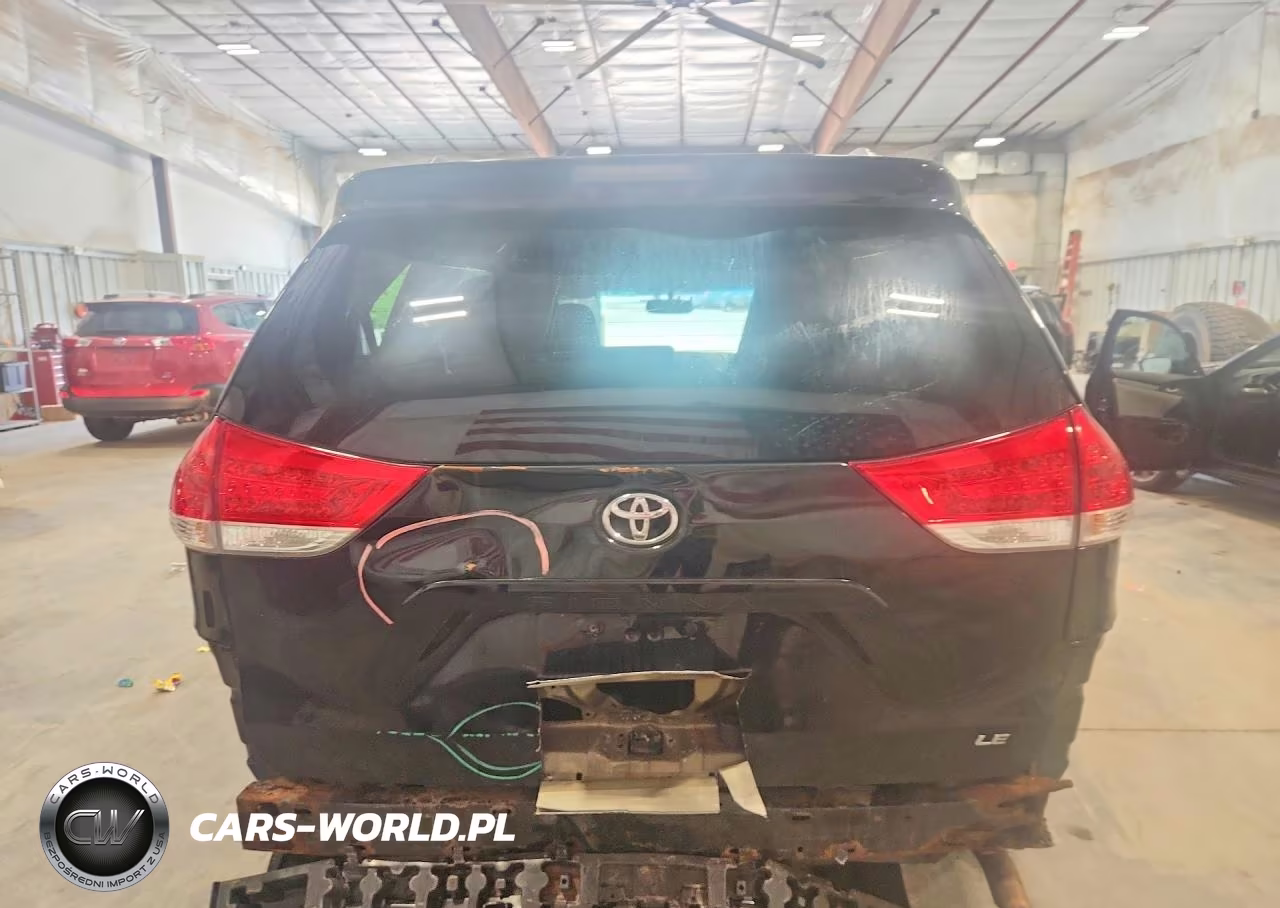 2014 Toyota Sienna Le VIN:5TDKK3DC1ES451340 - 6
