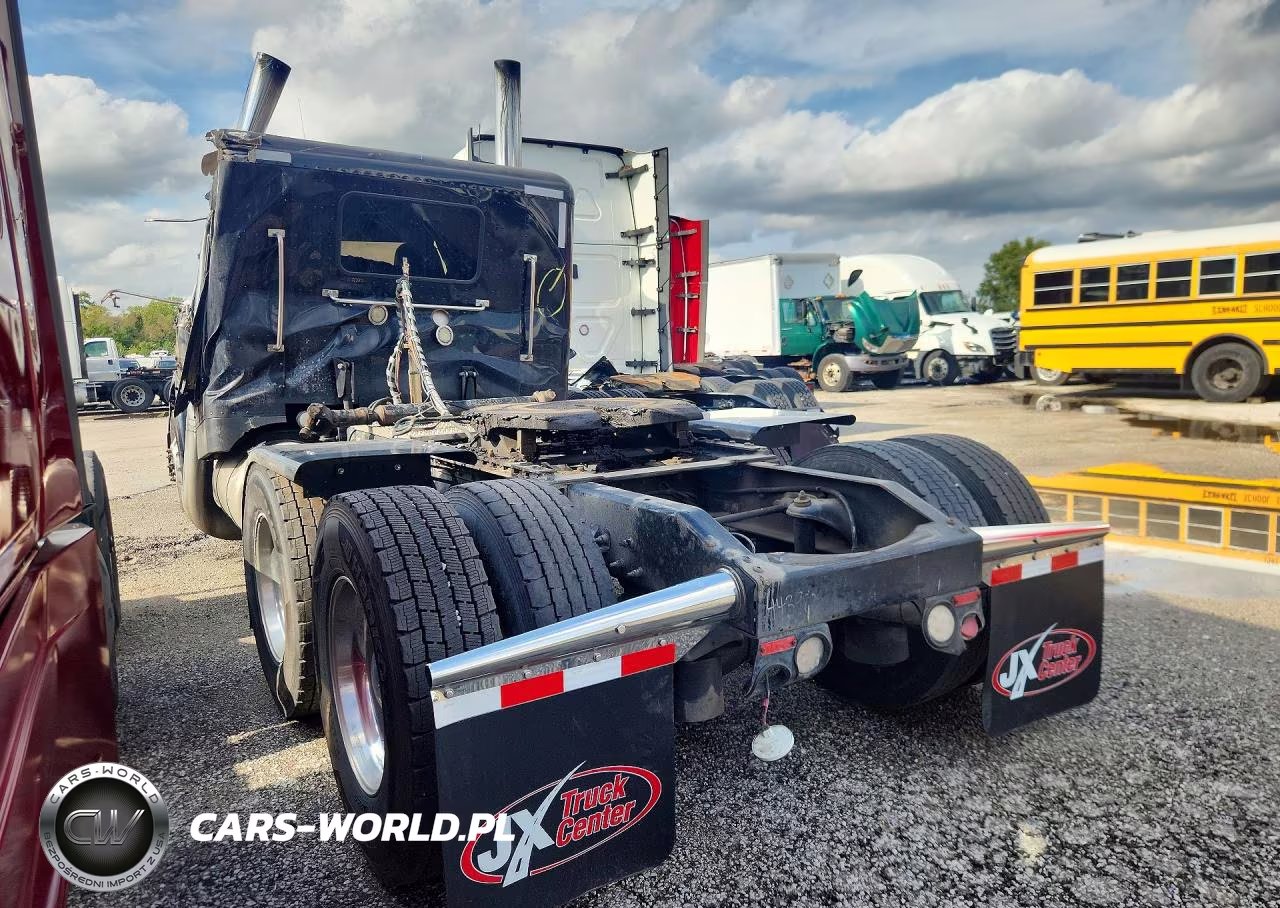 2016 Peterbilt 389 Semi Truck VIN:1NPXGGGG90D443982 - 2