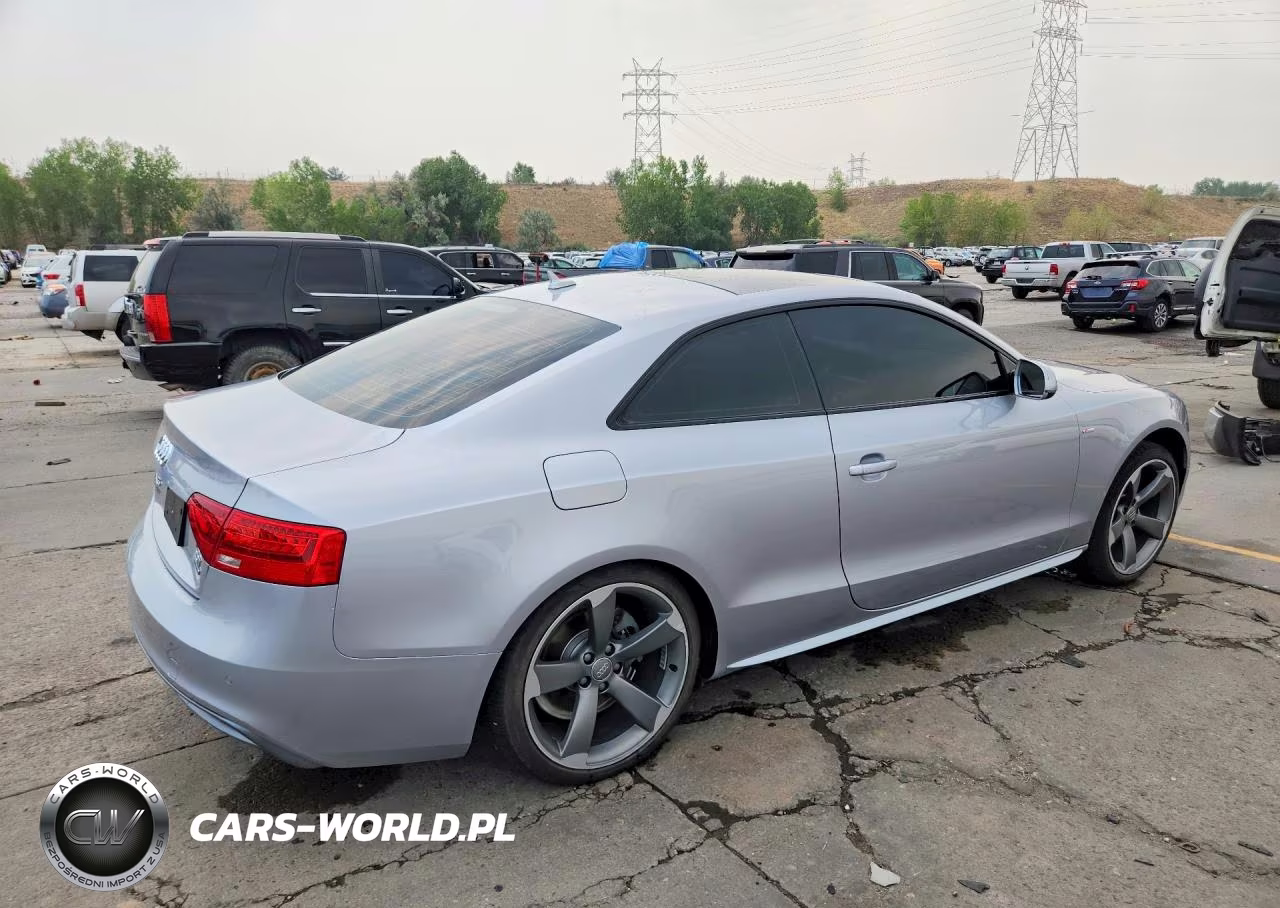2015 Audi A5 Premium Plus VIN:WAUSFAFR1FA039277 - 3