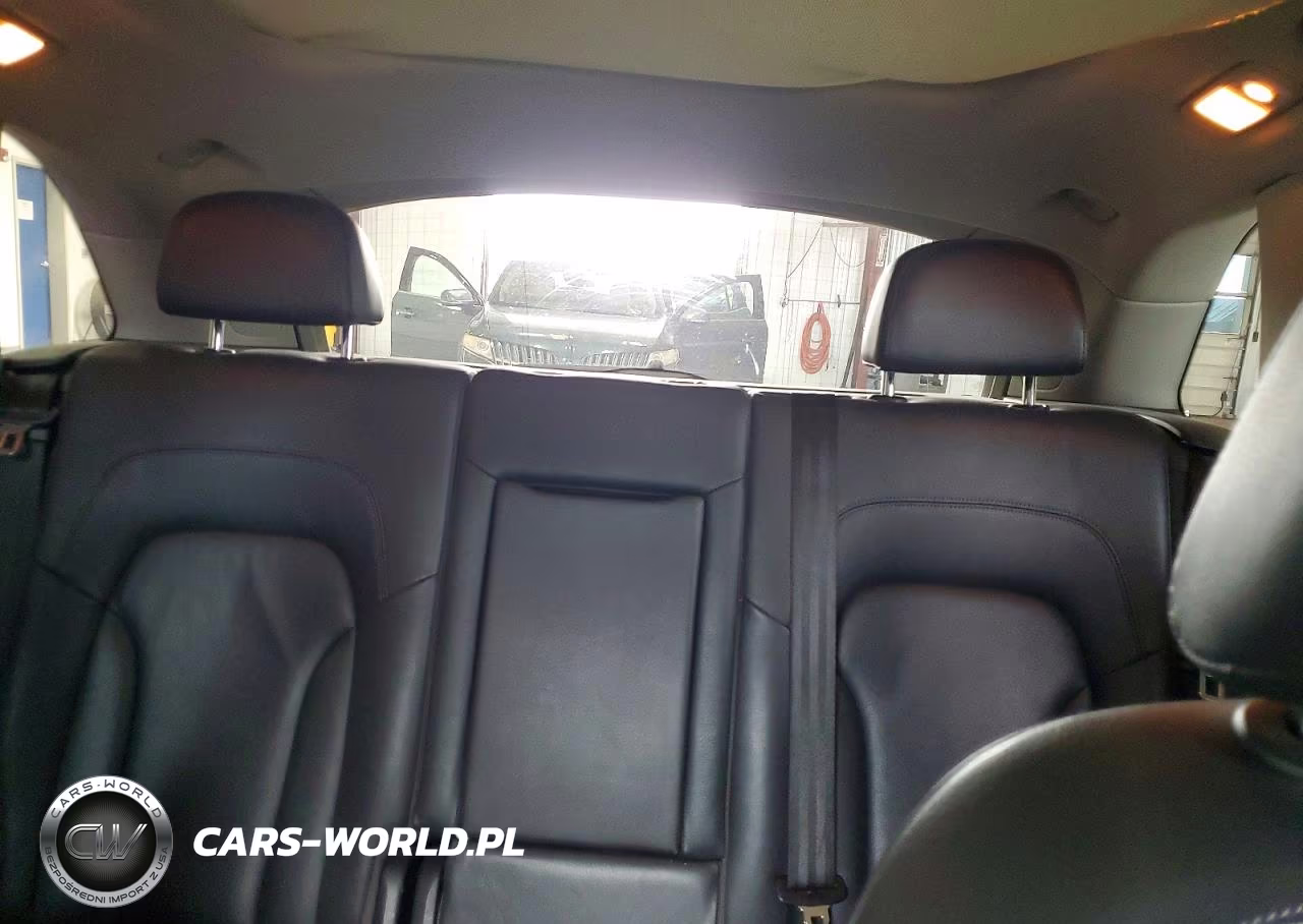 2011 Audi Q5 Premium Plus VIN:WA1DKAFPXBA077441 - 10
