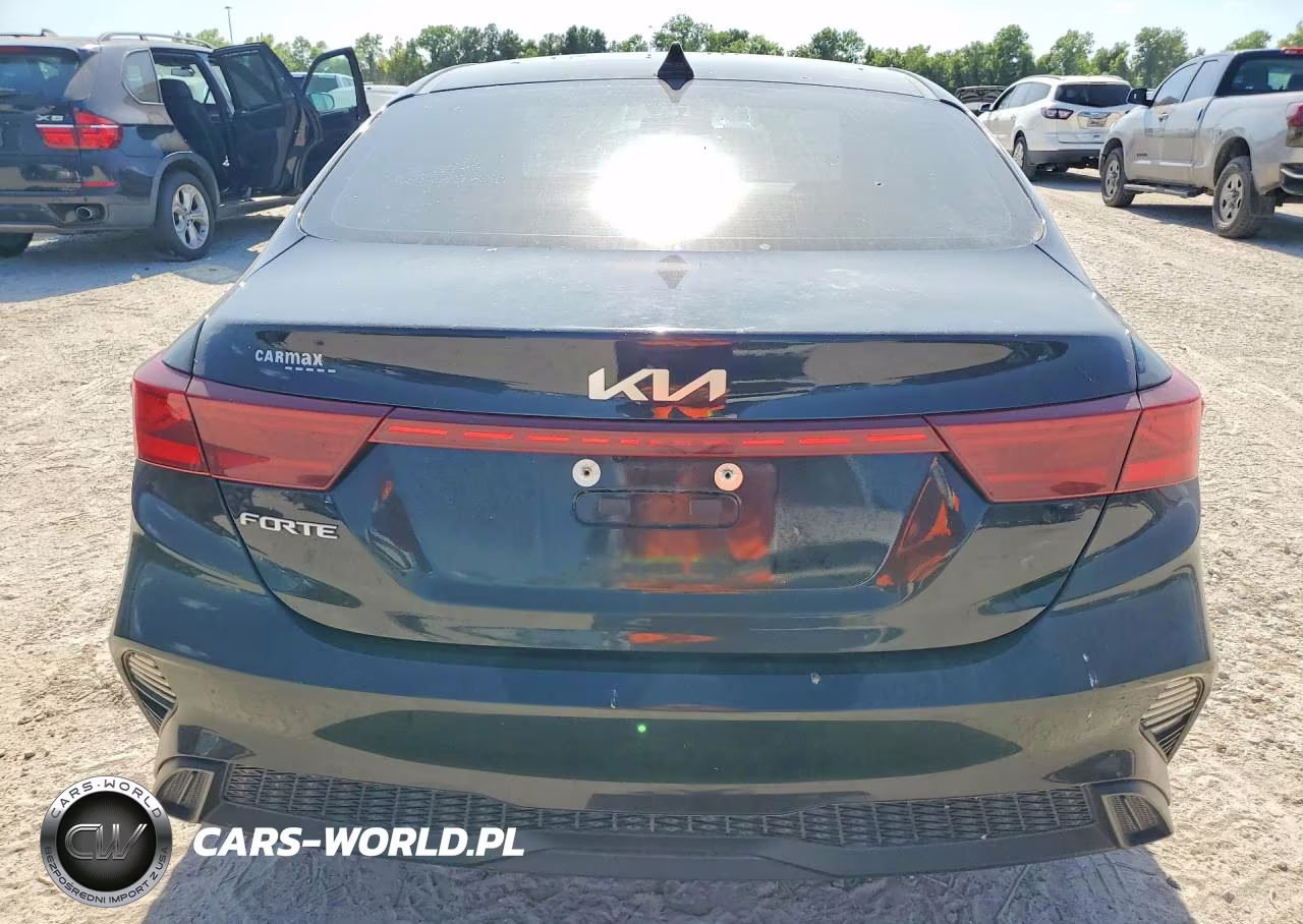 2023 Kia Forte Lxs VIN:3KPF24AD1PE692462 - 6