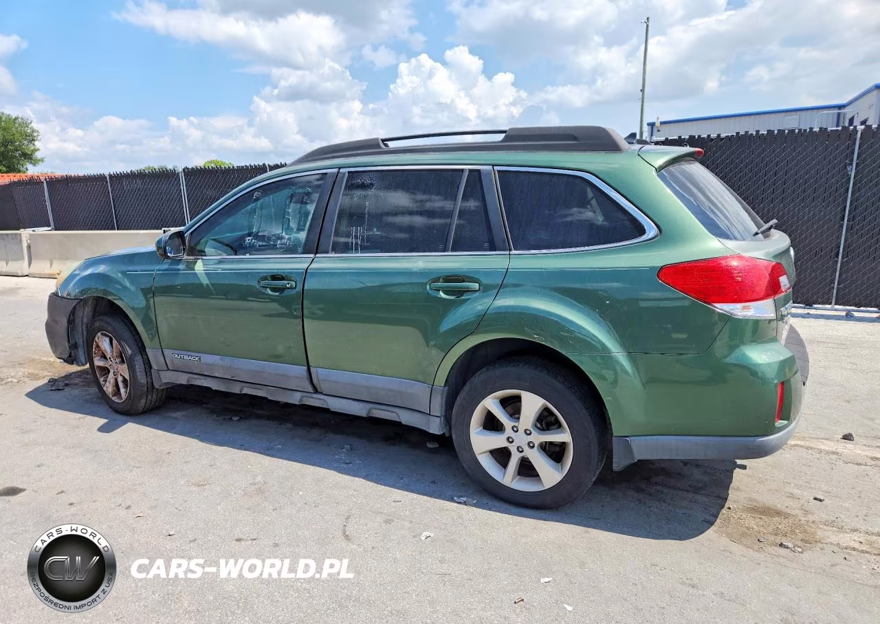 2014 Subaru Outback 2.5I Premium VIN:4S4BRCCC8E3260413 - 2
