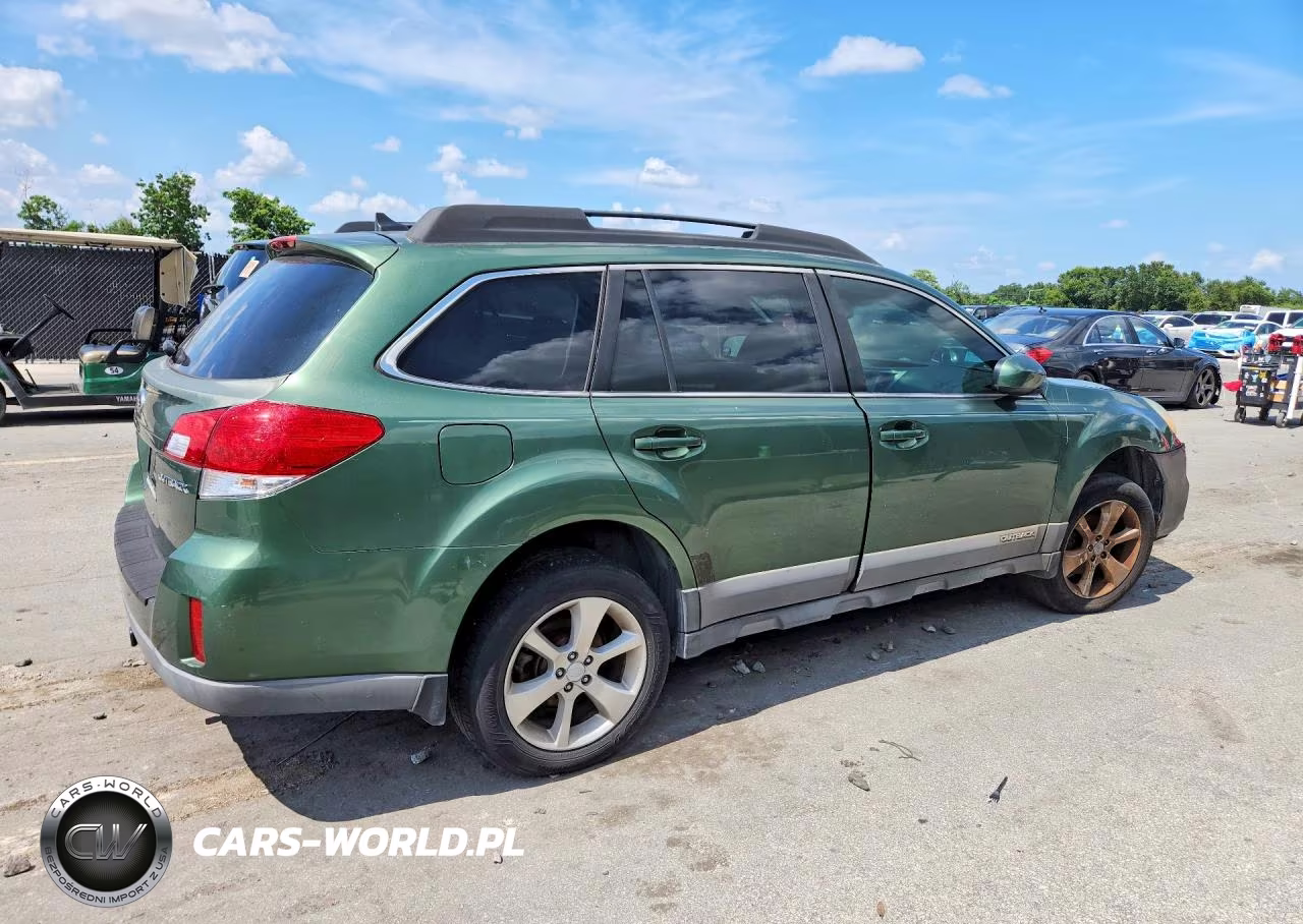 2014 Subaru Outback 2.5I Premium VIN:4S4BRCCC8E3260413 - 3