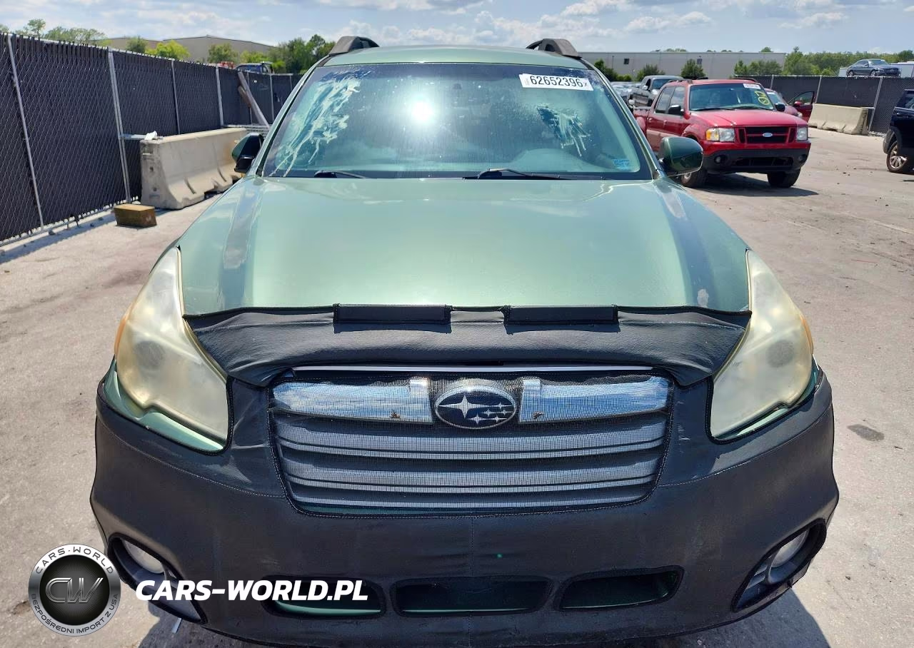 2014 Subaru Outback 2.5I Premium VIN:4S4BRCCC8E3260413 - 5