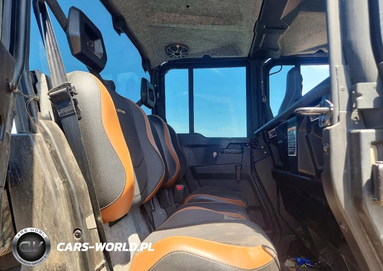 2024 Can-Am Defender Utility Vehicle VIN:3JBUUAX47RK011042 - 6