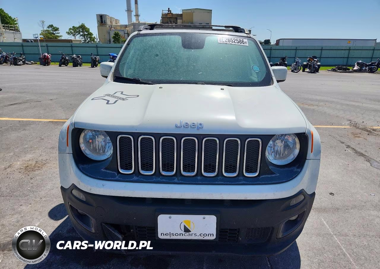 2018 Jeep Renegade Latitude VIN:ZACCJBBB0JPG82555 - 5