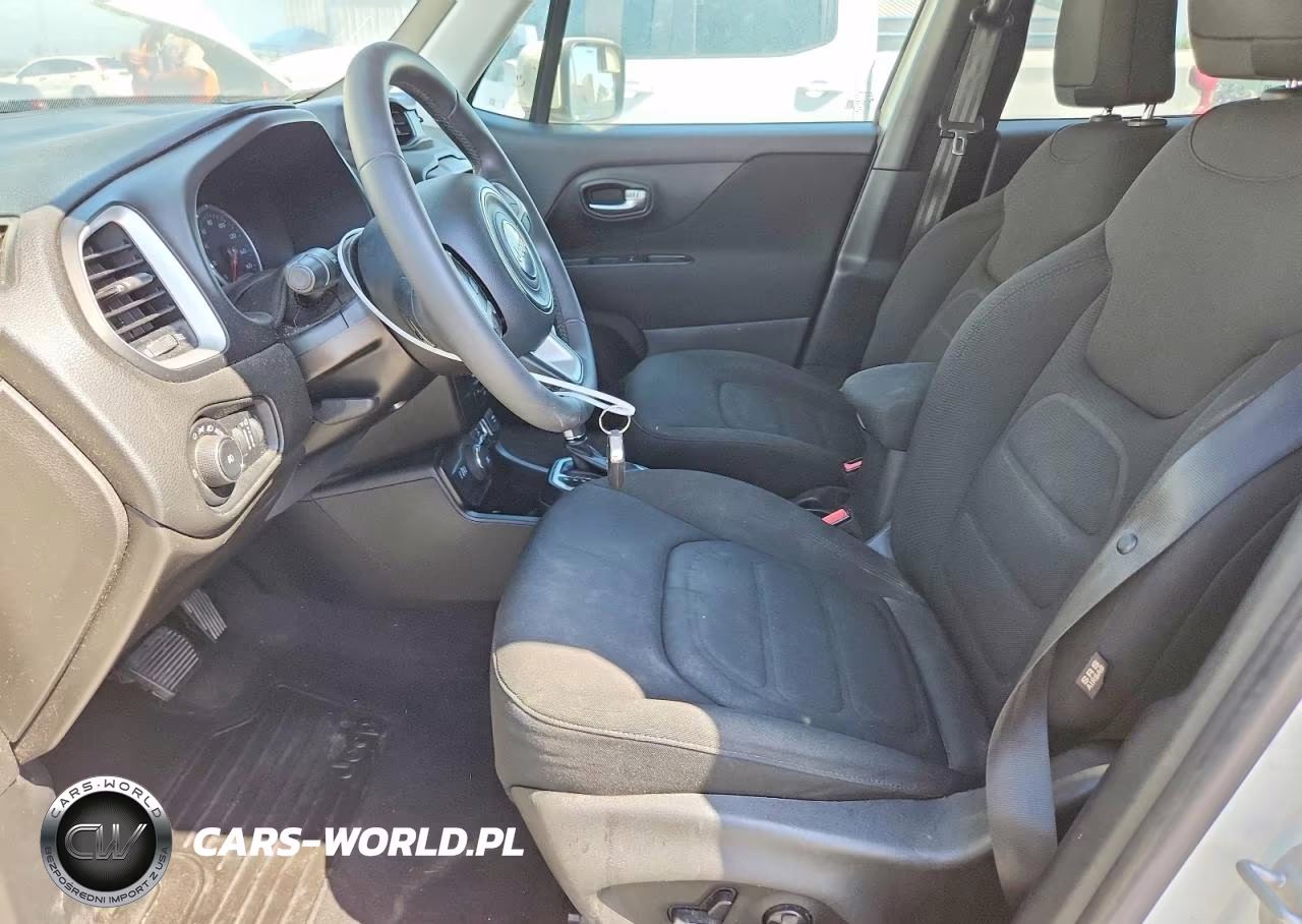 2018 Jeep Renegade Latitude VIN:ZACCJBBB0JPG82555 - 7