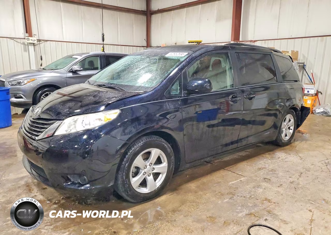 2015 Toyota Sienna Le