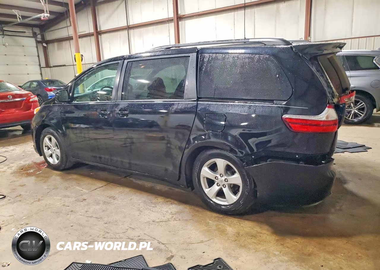 2015 Toyota Sienna Le VIN:5TDKK3DC4FS653090 - 2