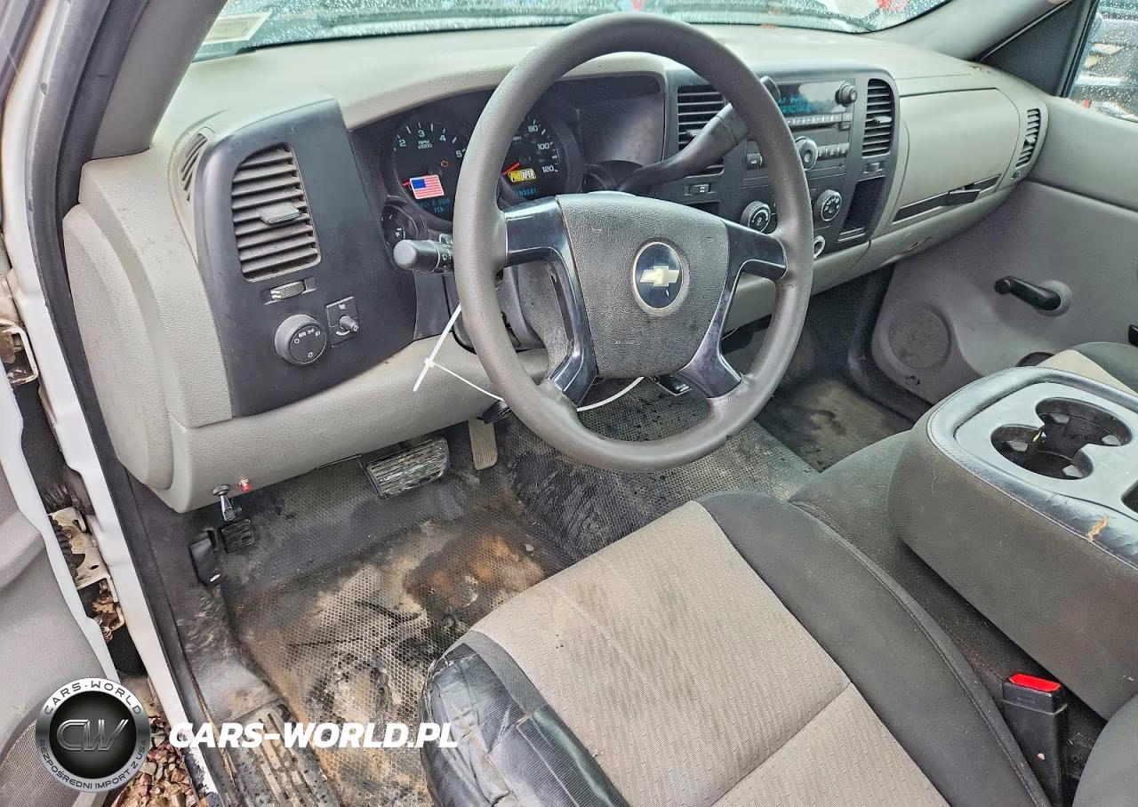 2008 Chevrolet Silverado C1500 VIN:1GCEC14X88Z120064 - 8