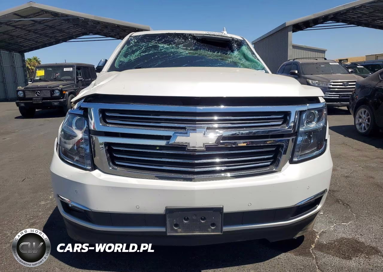 2019 Chevrolet Suburban K1500 Premier VIN:1GNSKJKJ4KR400521 - 5