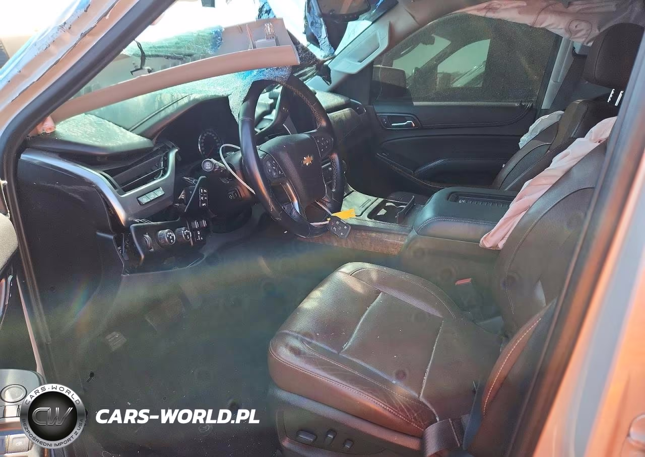 2019 Chevrolet Suburban K1500 Premier VIN:1GNSKJKJ4KR400521 - 7