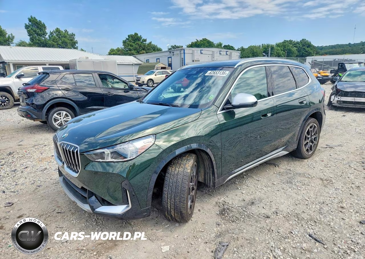 2023 BMW X1 xDrive28I VIN:WBX73EF04P5V96014 - 1