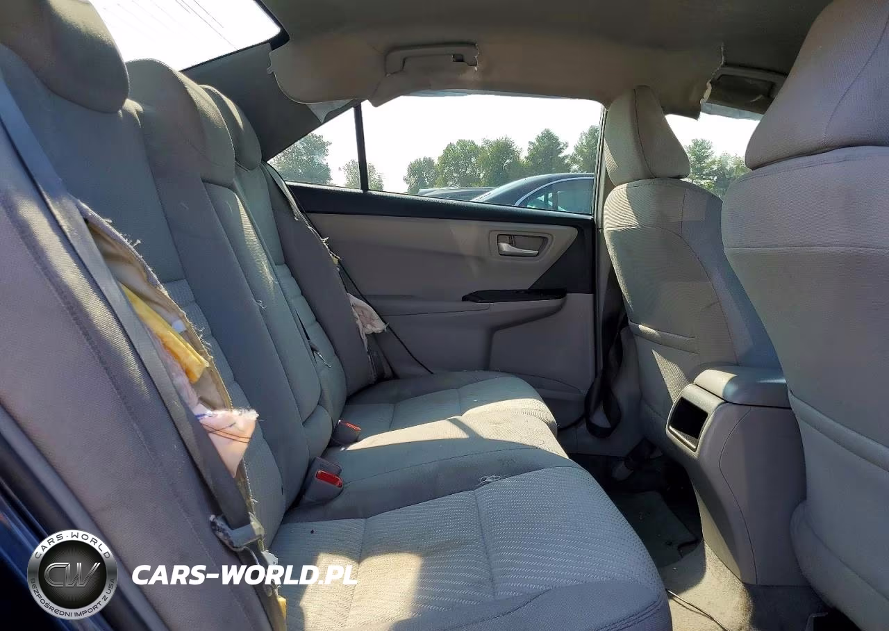 2017 Toyota Camry Le VIN:4T1BF1FKXHU792342 - 10