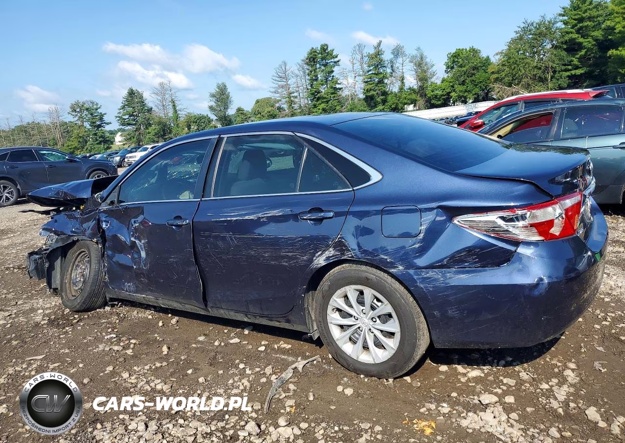 2017 Toyota Camry Le VIN:4T1BF1FKXHU792342 - 2