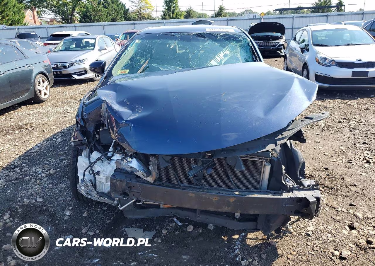2017 Toyota Camry Le VIN:4T1BF1FKXHU792342 - 5