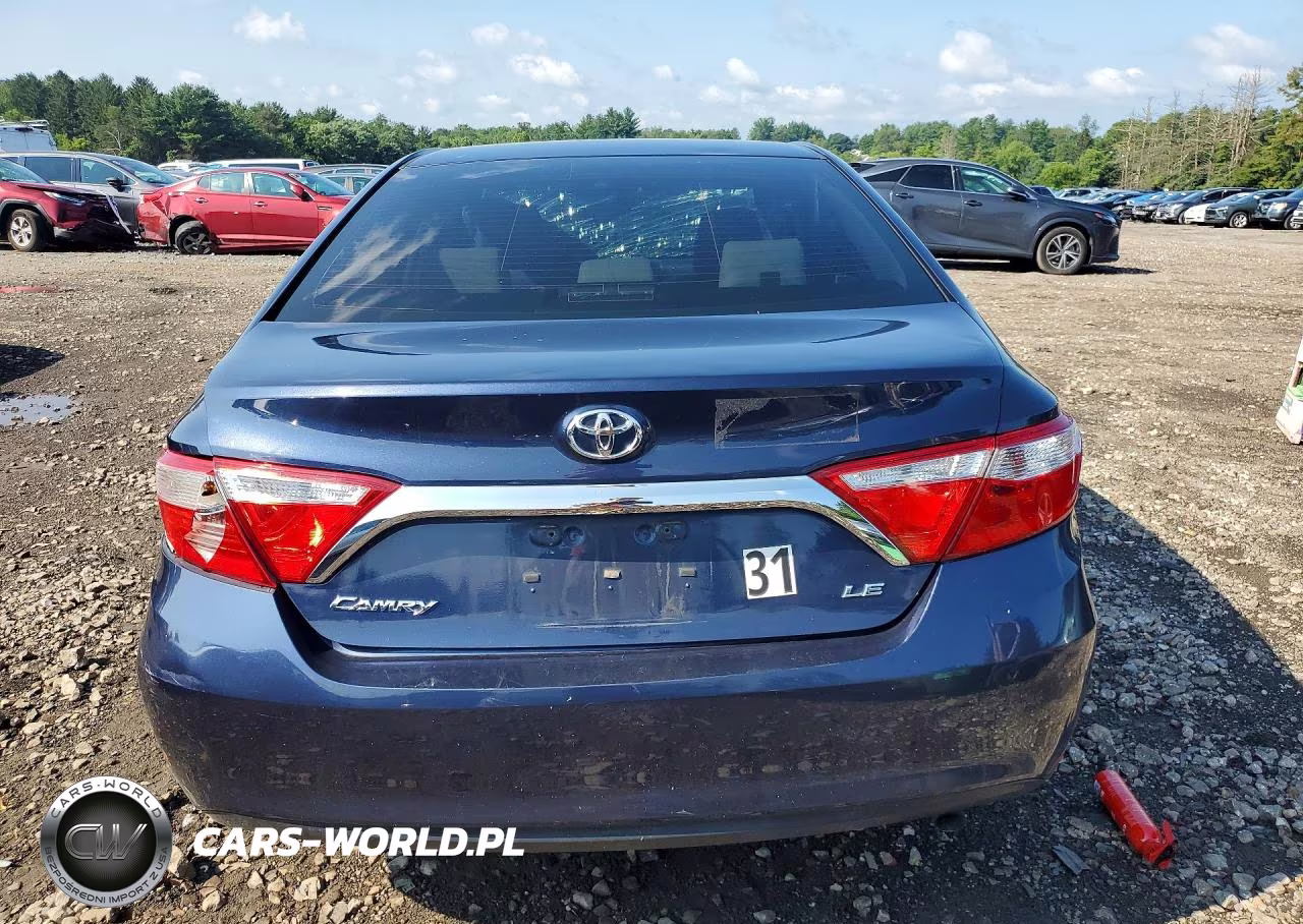 2017 Toyota Camry Le VIN:4T1BF1FKXHU792342 - 6