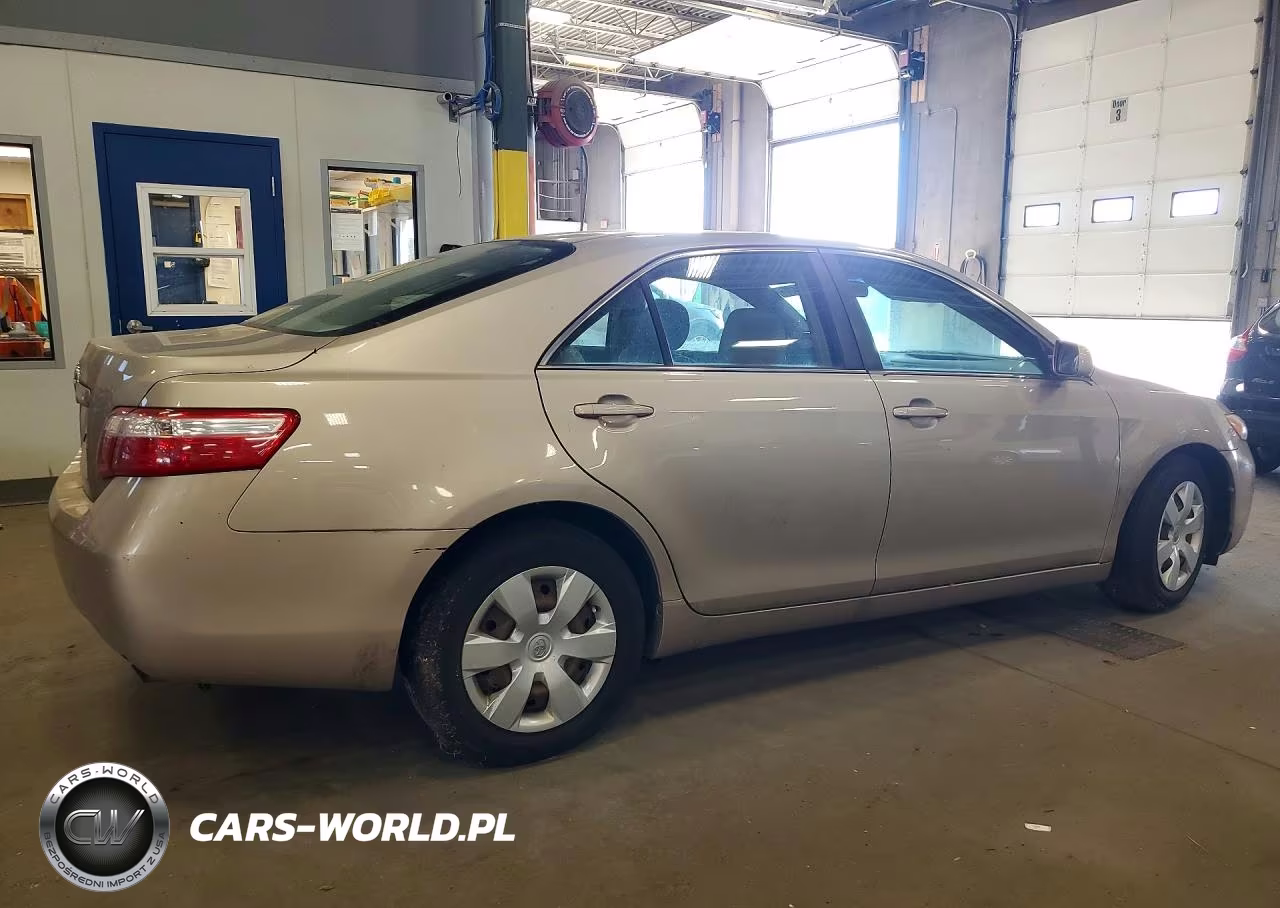 2009 Toyota Camry Le VIN:4T1BE46K59U805083 - 3