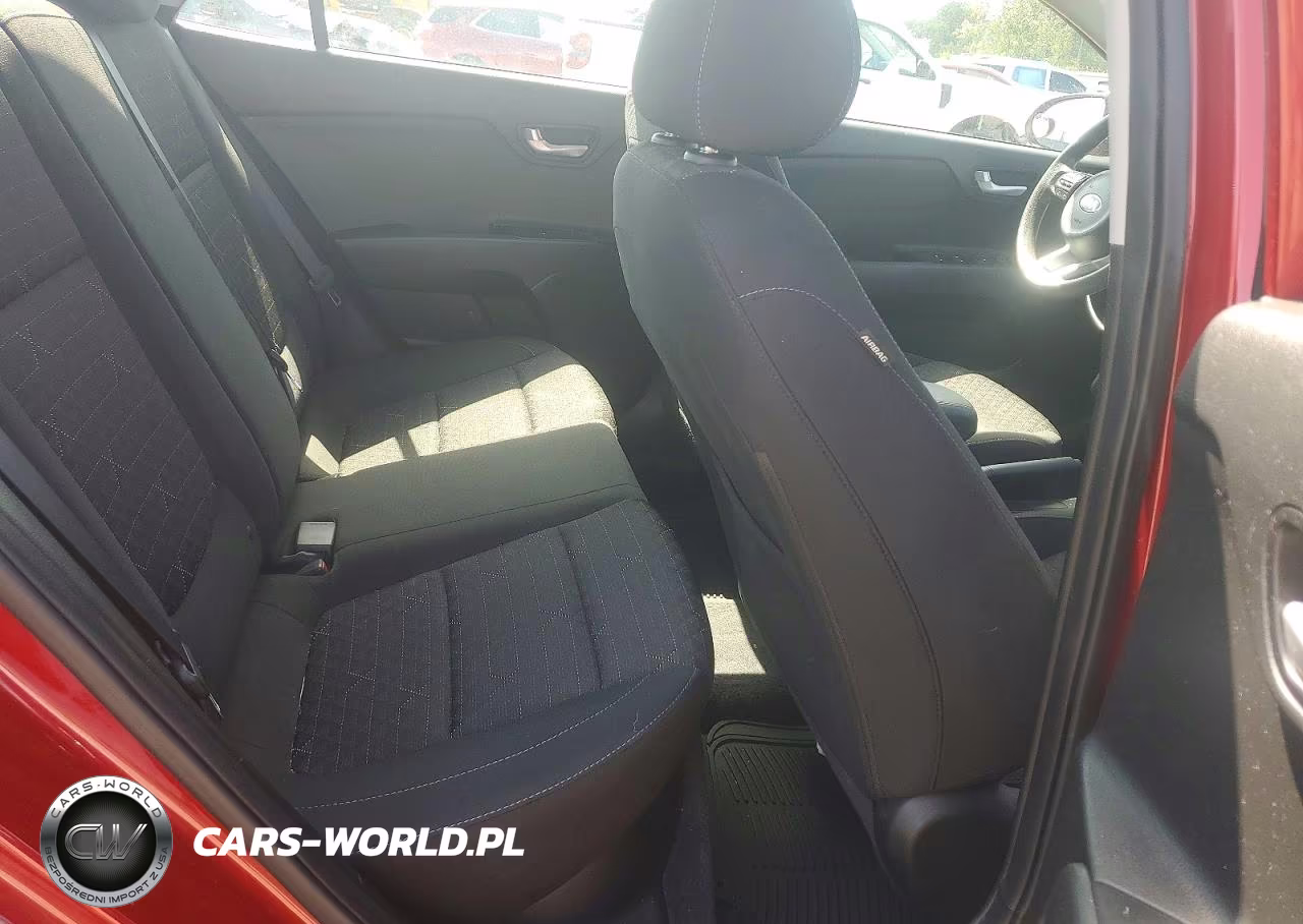 2018 Kia Rio S VIN:3KPA24AB1JE143408 - 10