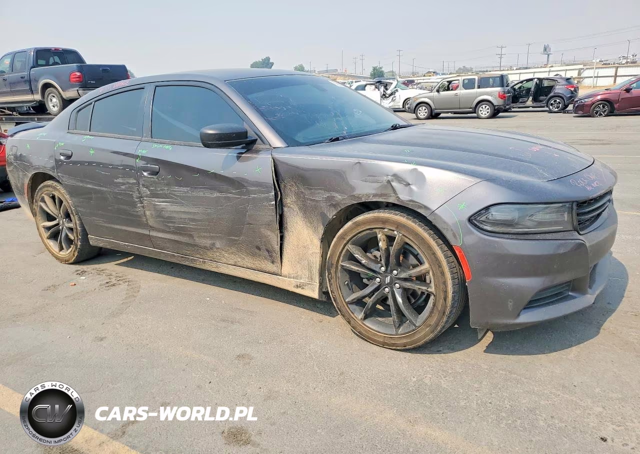 2018 Dodge Charger Sxt VIN:2C3CDXBG9JH336462 - 4