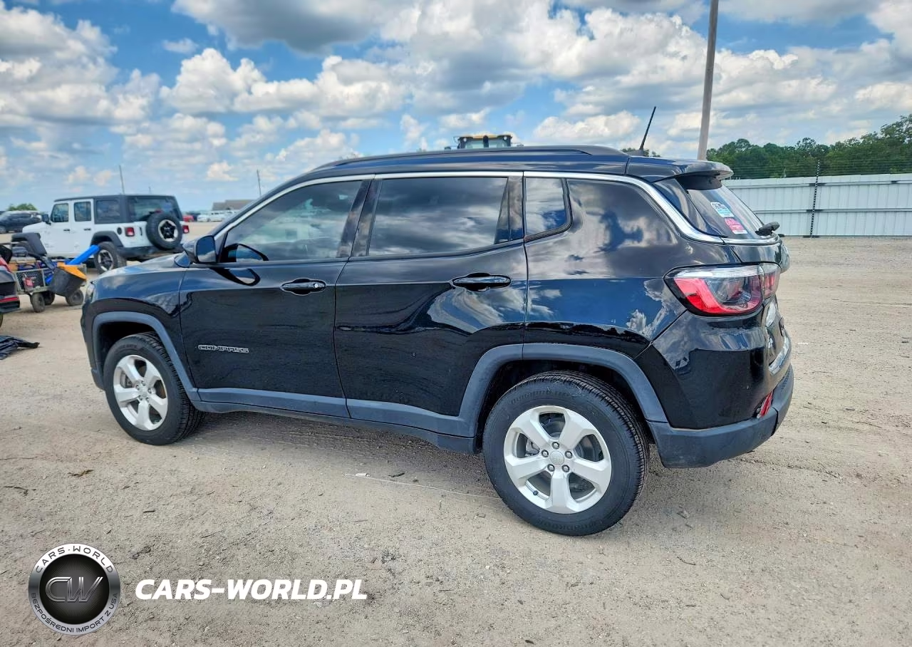 2022 Jeep Compass Latitude VIN:3C4NJDBB4NT121908 - 2