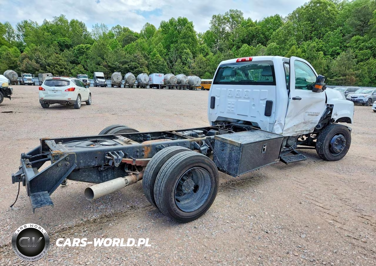 2024 Chevrolet 5500Hd VIN:1HTKHPVKXRH659208 - 3