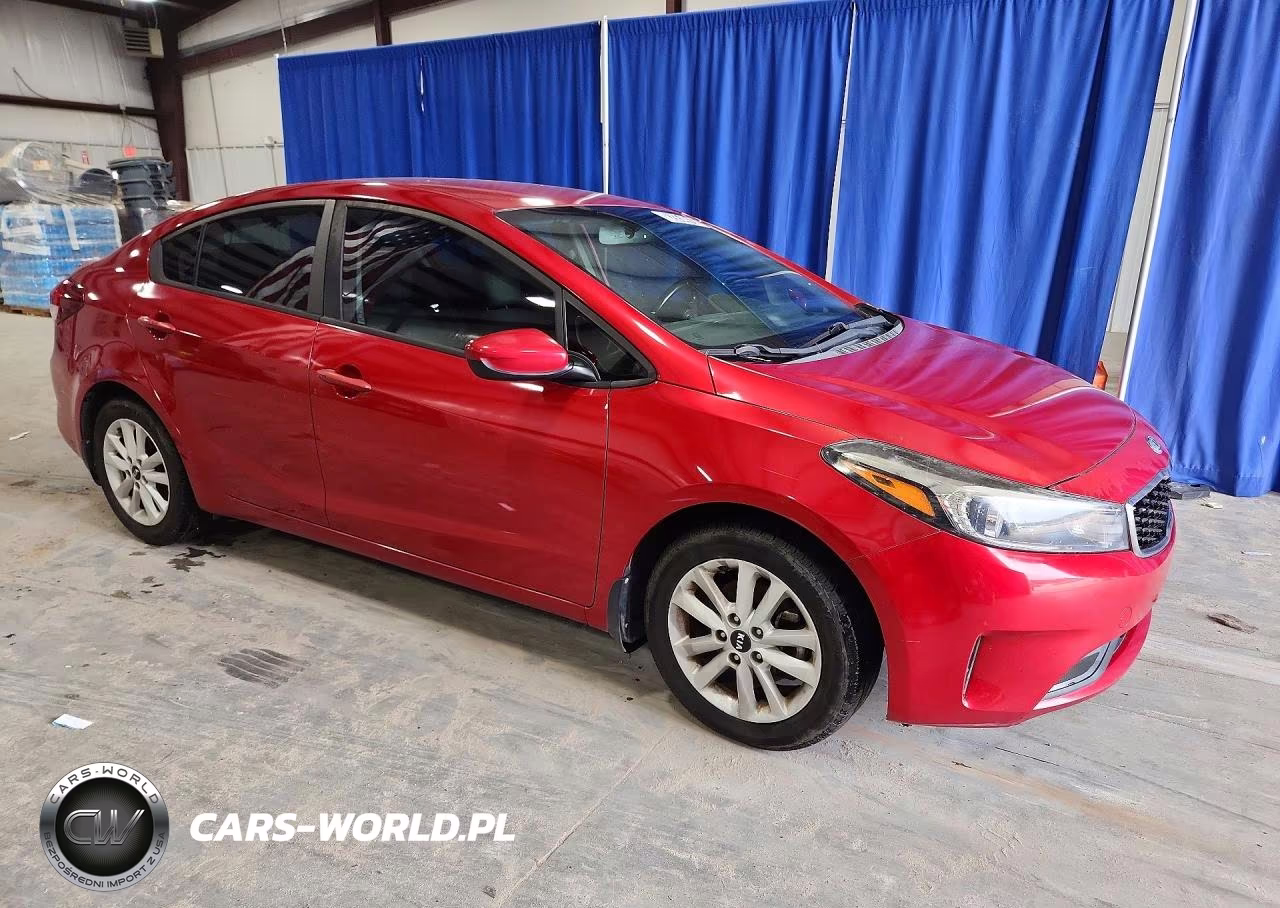 2017 Kia Forte S VIN:3KPFL4A73HE046266 - 4