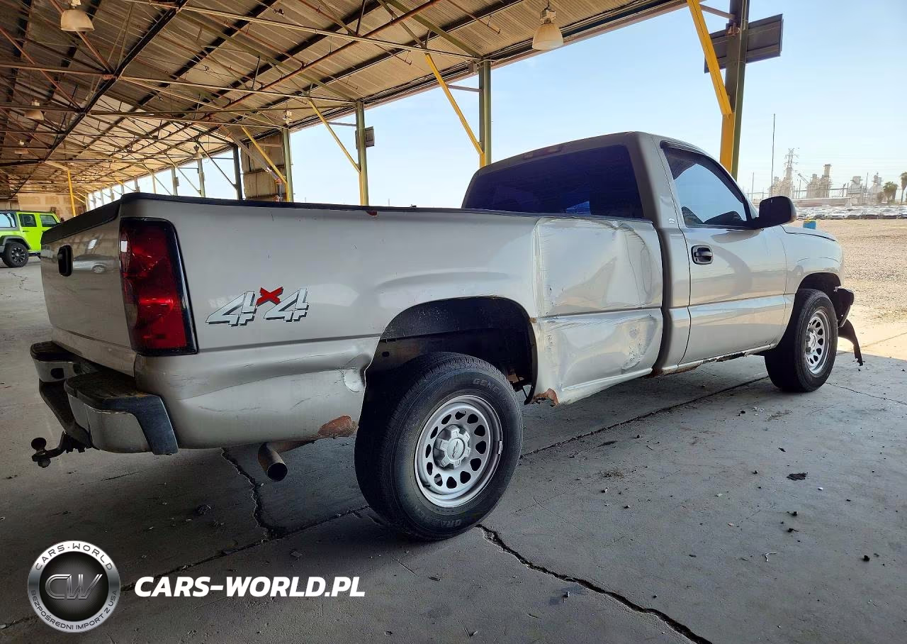 2004 Chevrolet Silverado K1500 VIN:1GCEK14X74Z242511 - 3