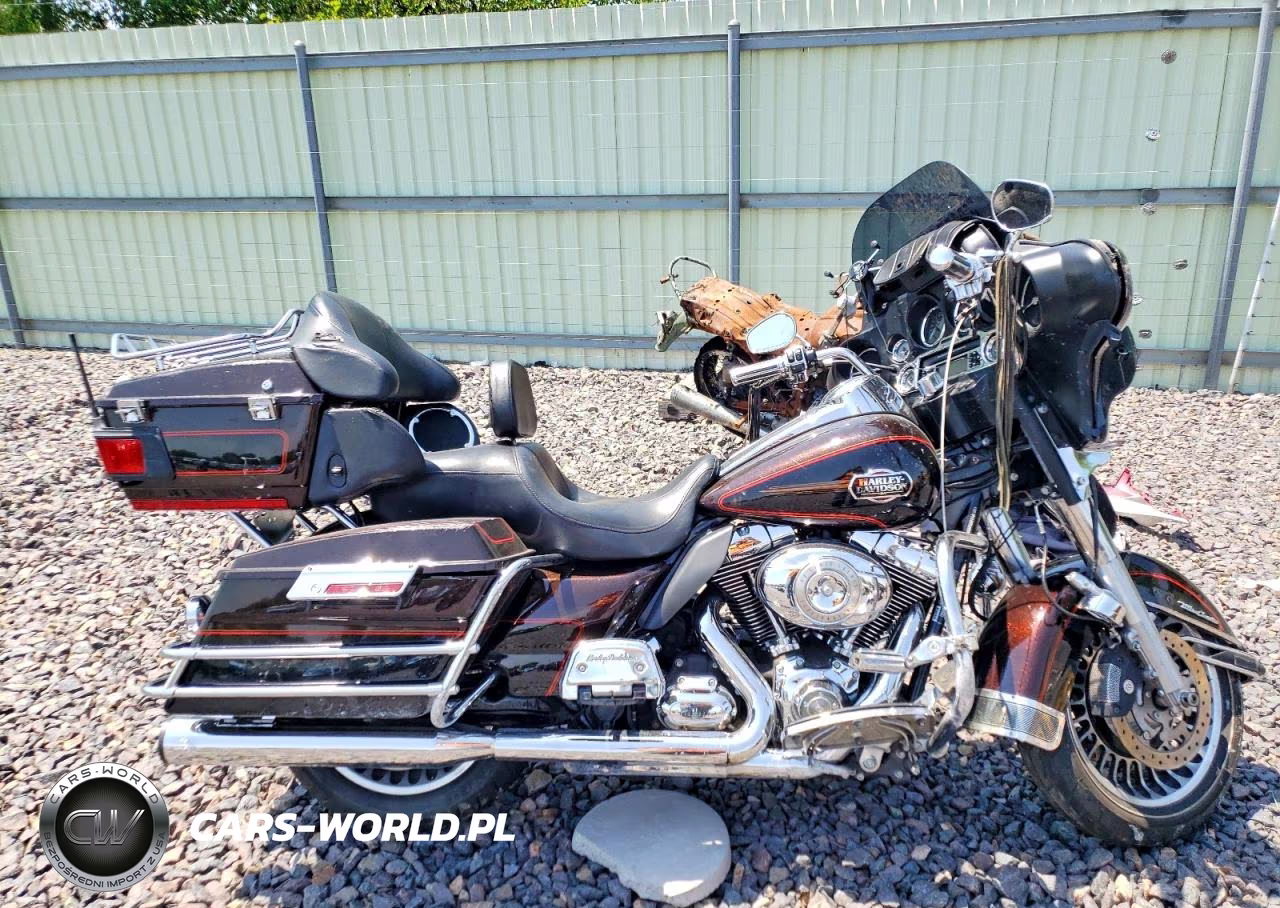 2011 Harley-Davidson Flhtcu