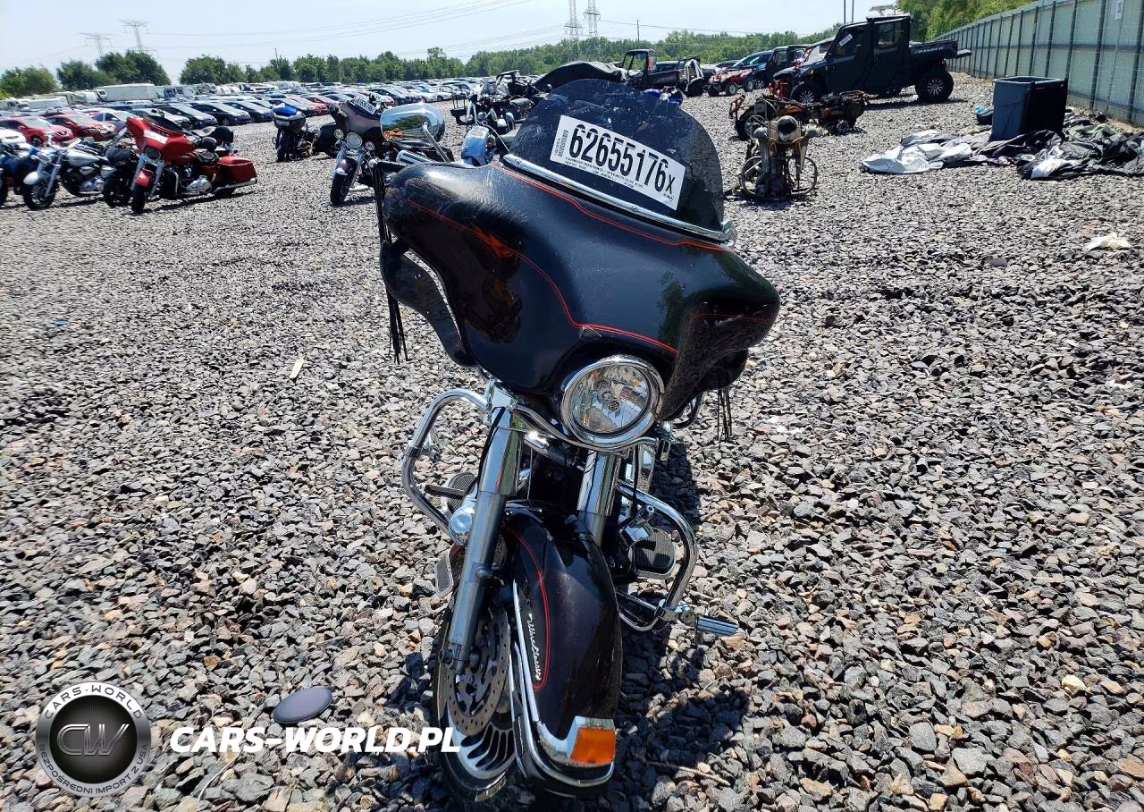 2011 Harley-Davidson Flhtcu VIN:1HD1FC416BB623300 - 2