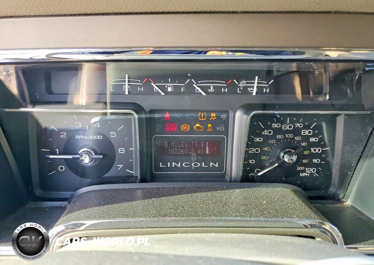 2012 Lincoln Navigator L VIN:5LMJJ3H51CEL05655 - 9