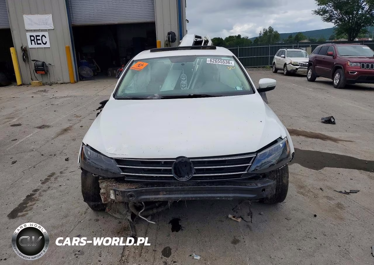 2015 Volkswagen Jetta Tdi VIN:3VW3A7AJXFM262055 - 5