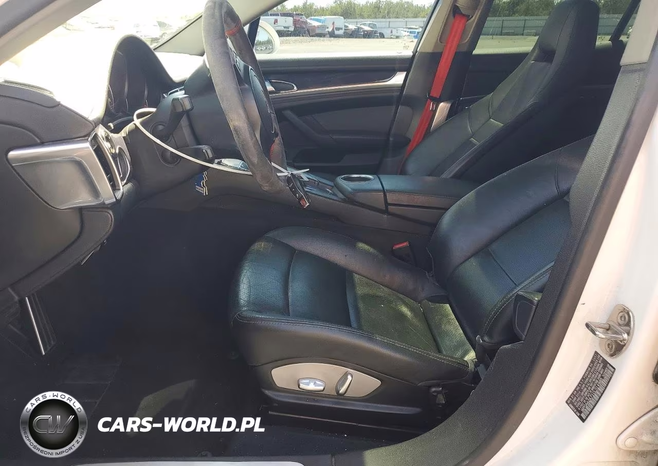 2012 Porsche Panamera 2 VIN:WP0AA2A71CL014985 - 7
