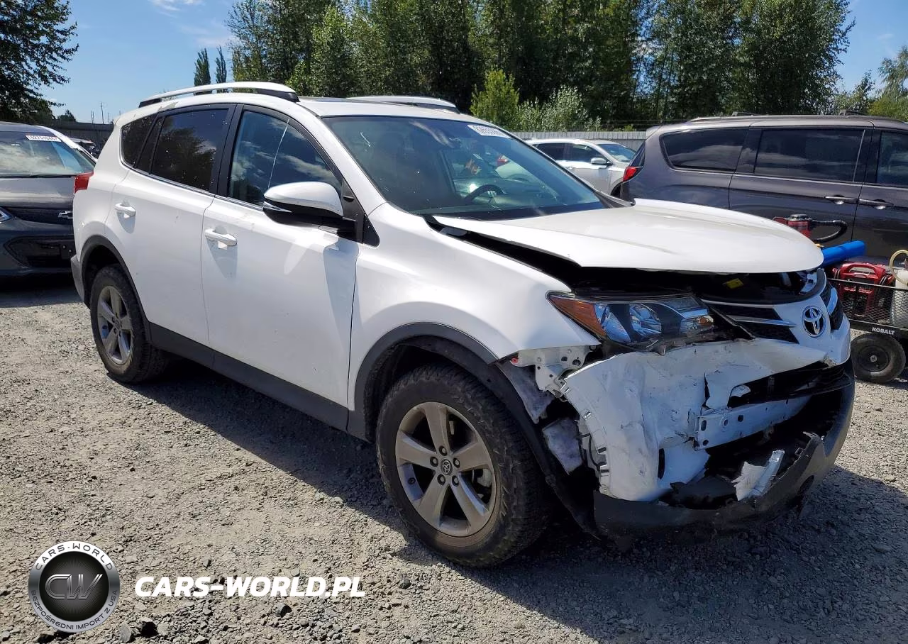 2015 Toyota Rav4 Xle VIN:2T3RFREV0FW242404 - 4