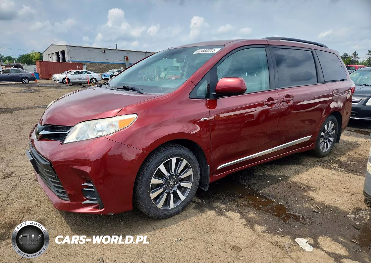 2019 Toyota Sienna Le