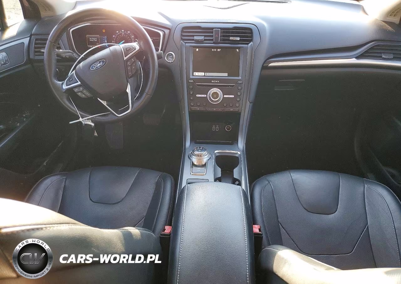 2019 Ford Fusion Titanium VIN:3FA6P0D97KR210893 - 8