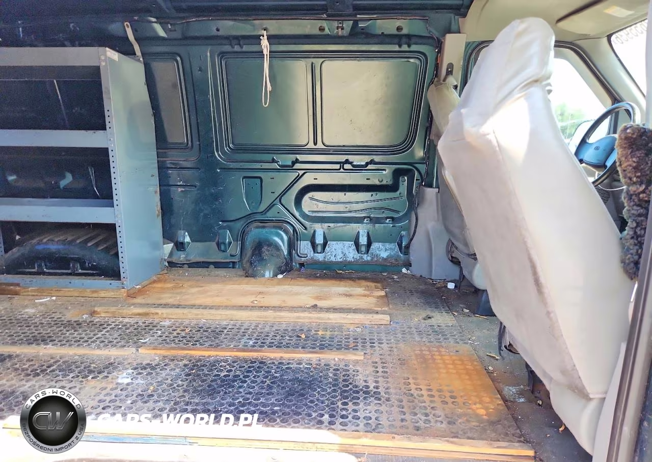 2001 Ford Econoline E350 Super Duty Van VIN:1FTSE34L11HB39587 - 11