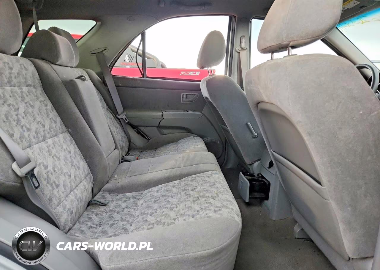 2008 Kia Sorento Base VIN:KNDJD735385818295 - 11