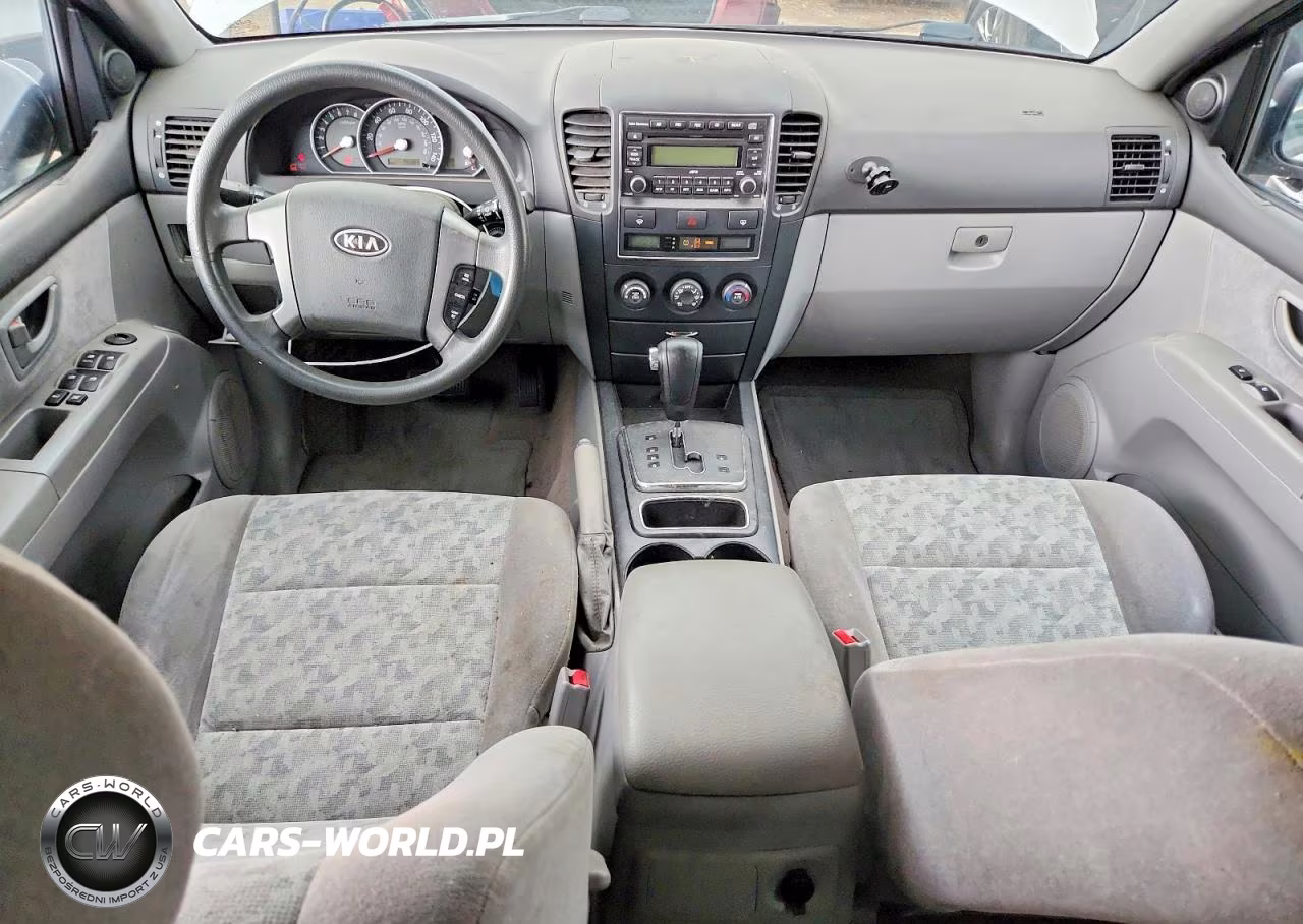 2008 Kia Sorento Base VIN:KNDJD735385818295 - 8