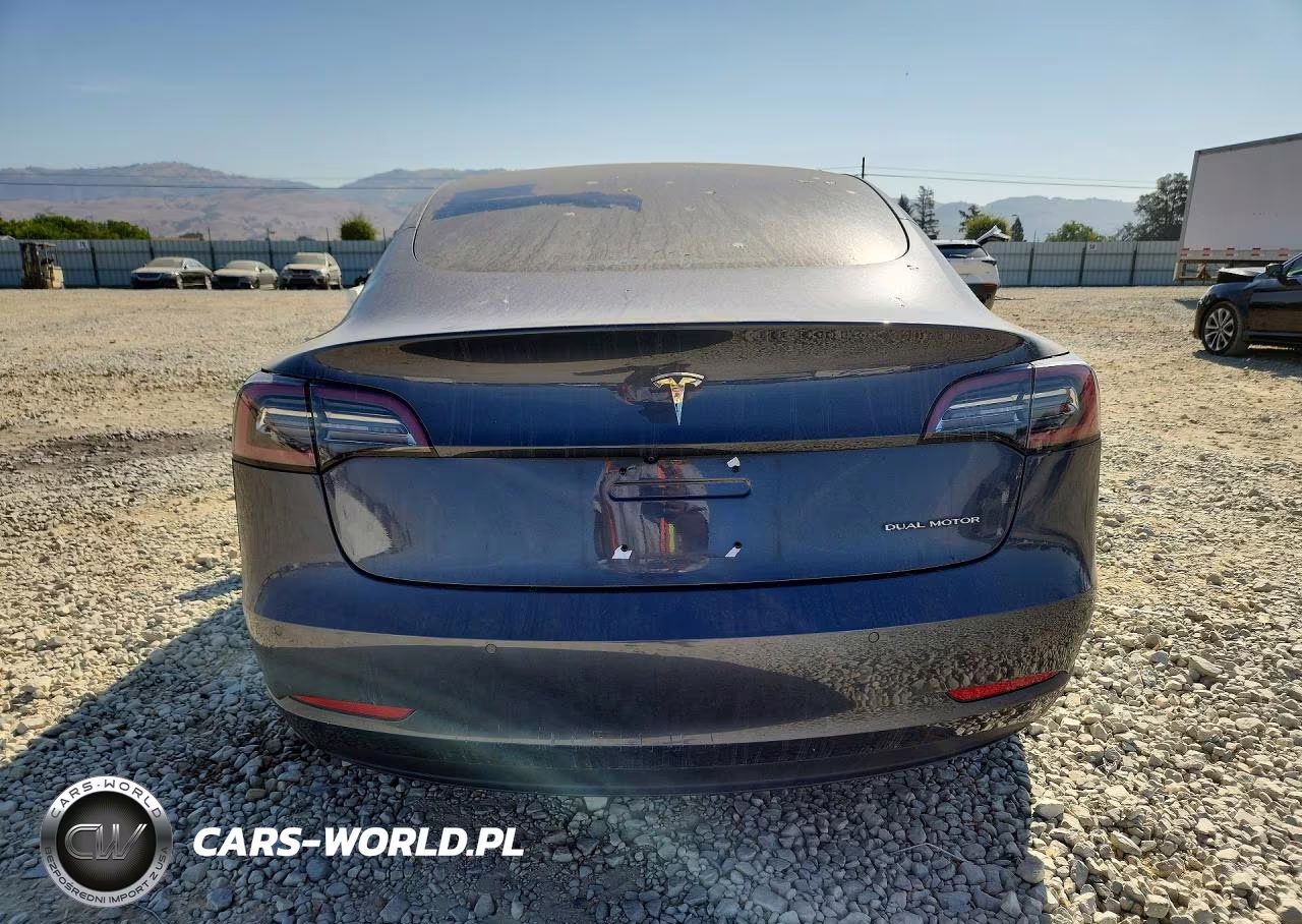 2018 Tesla Model 3 VIN:5YJ3E1EB9JF185070 - 6