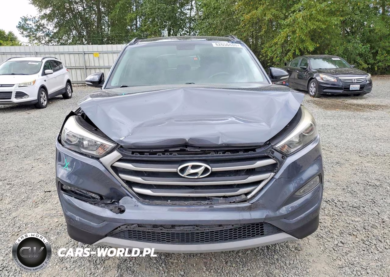 2017 Hyundai Tucson Night VIN:KM8J3CA26HU503321 - 5
