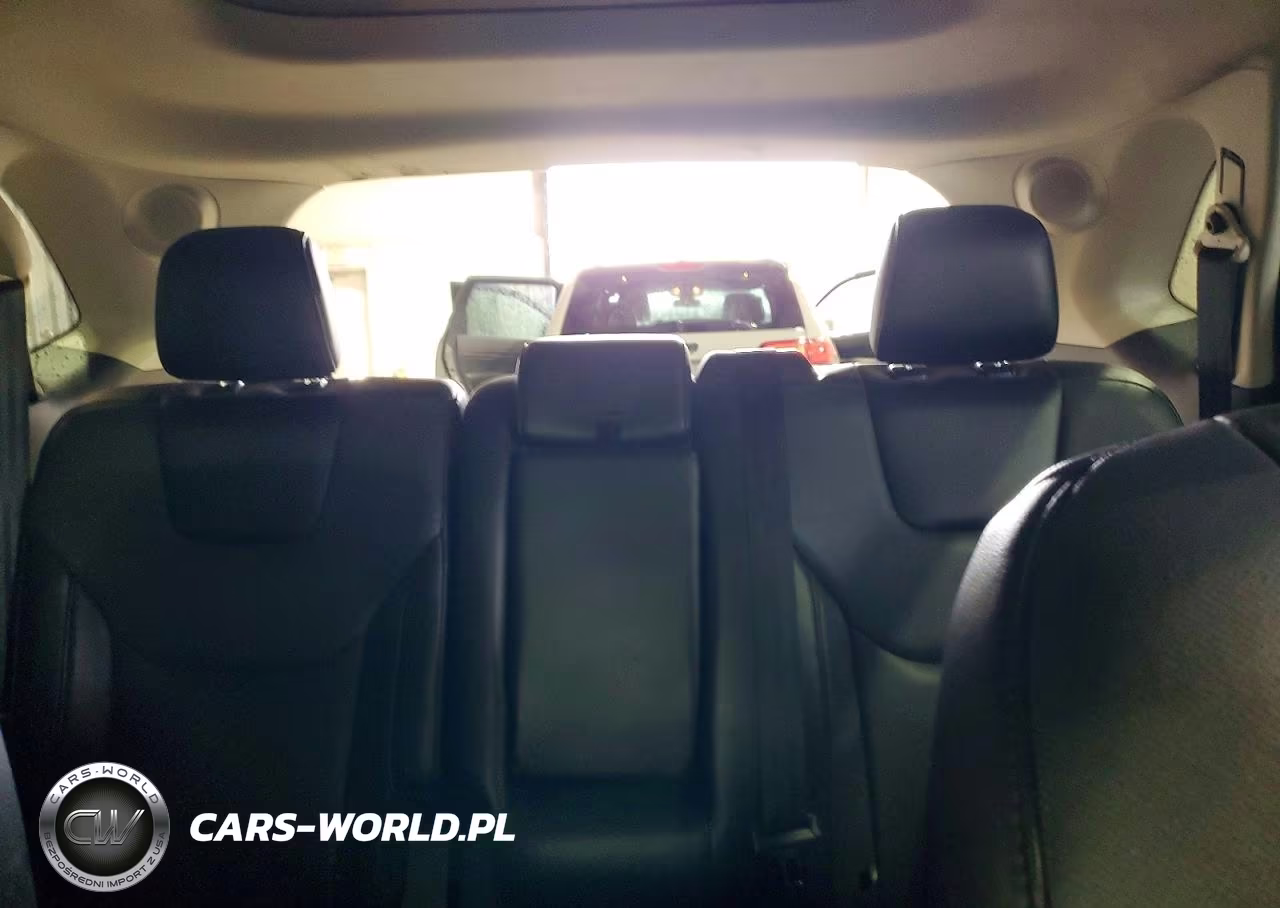 2017 Ford Edge Titanium VIN:2FMPK4K84HBB33823 - 10