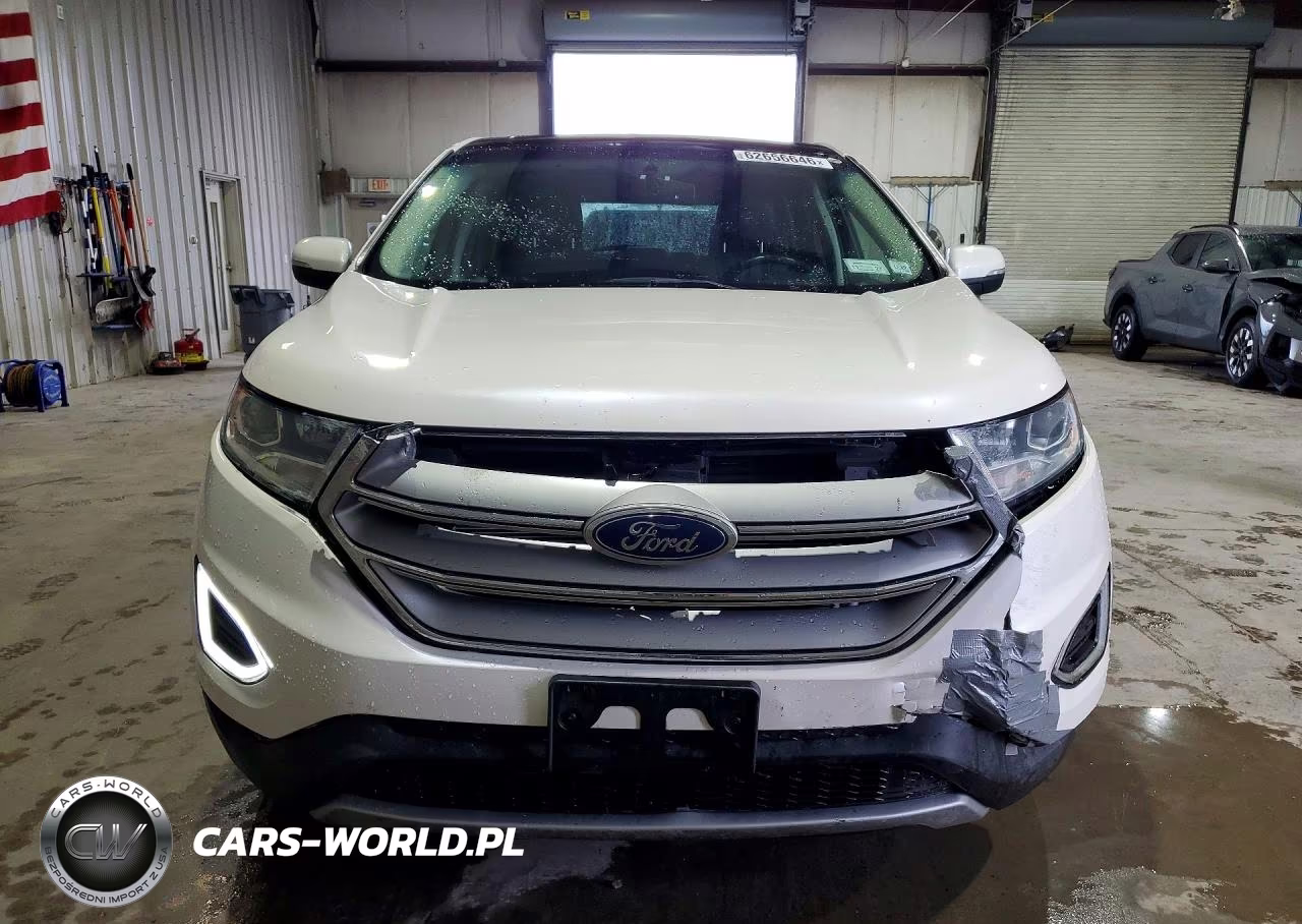 2017 Ford Edge Titanium VIN:2FMPK4K84HBB33823 - 5