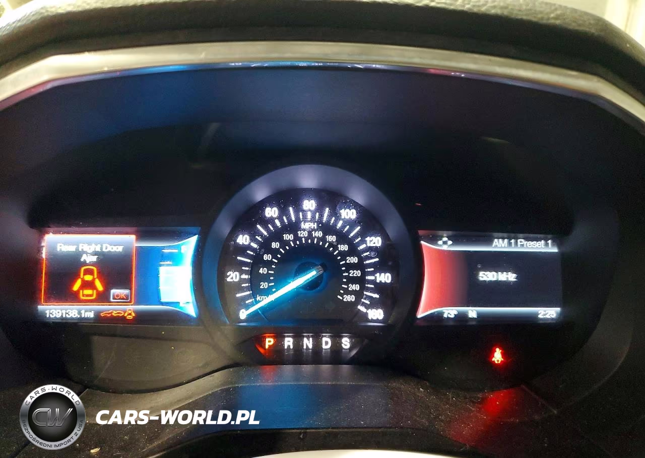 2017 Ford Edge Titanium VIN:2FMPK4K84HBB33823 - 9