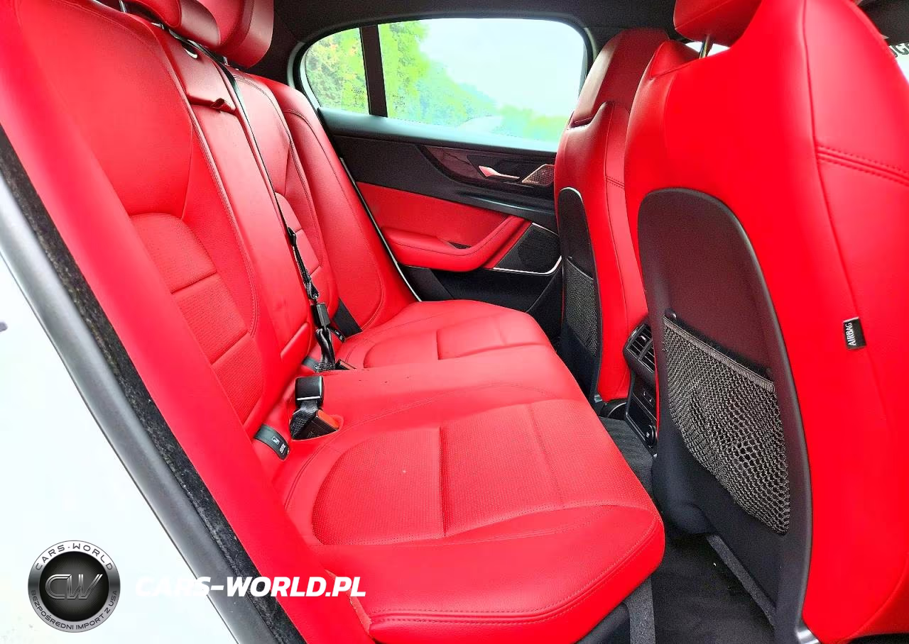 2020 Jaguar Xe R-Dynamic S VIN:SAJAT4GX8LCP59652 - 10