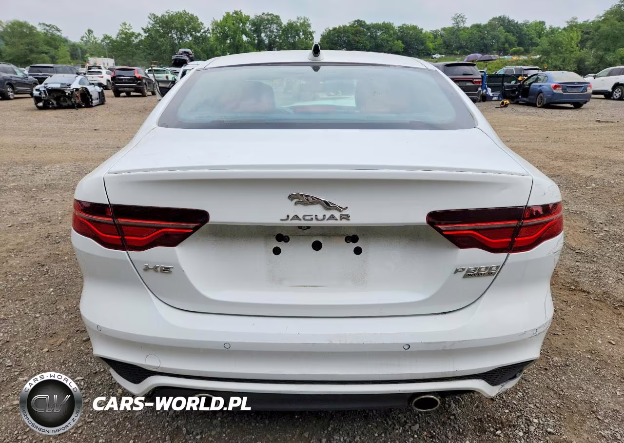 2020 Jaguar Xe R-Dynamic S VIN:SAJAT4GX8LCP59652 - 6