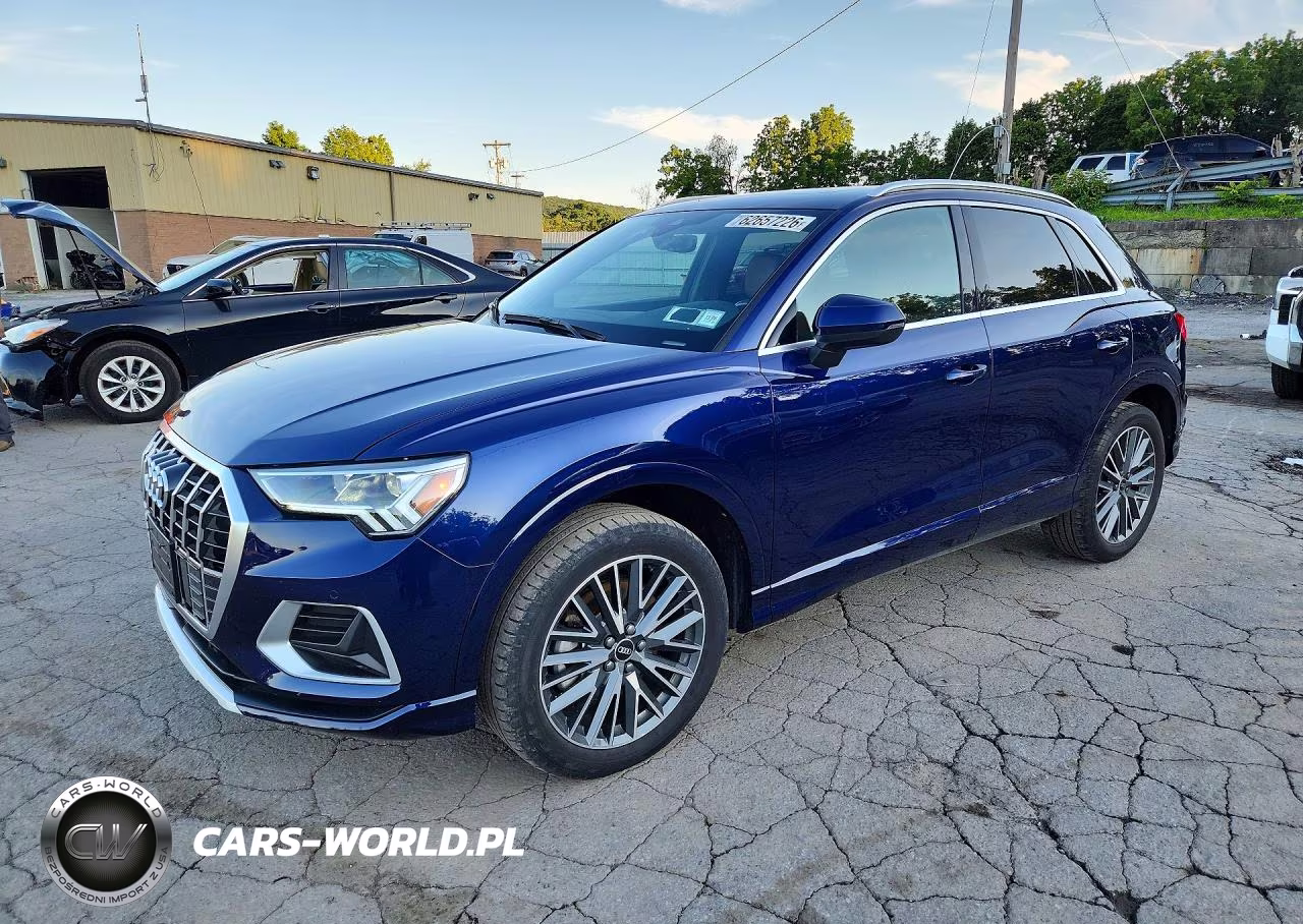 2021 Audi Q3 Premium Plus 40