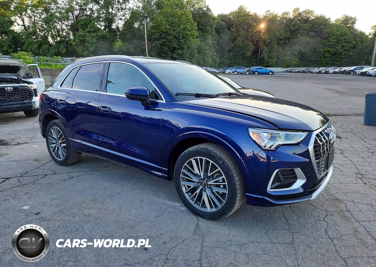 2021 Audi Q3 Premium Plus 40 VIN:WA1BUCF33M1110227 - 4
