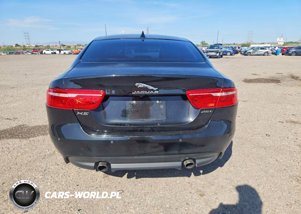 2018 Jaguar Xe Prestige VIN:SAJAE4FX8JCP25638 - 6