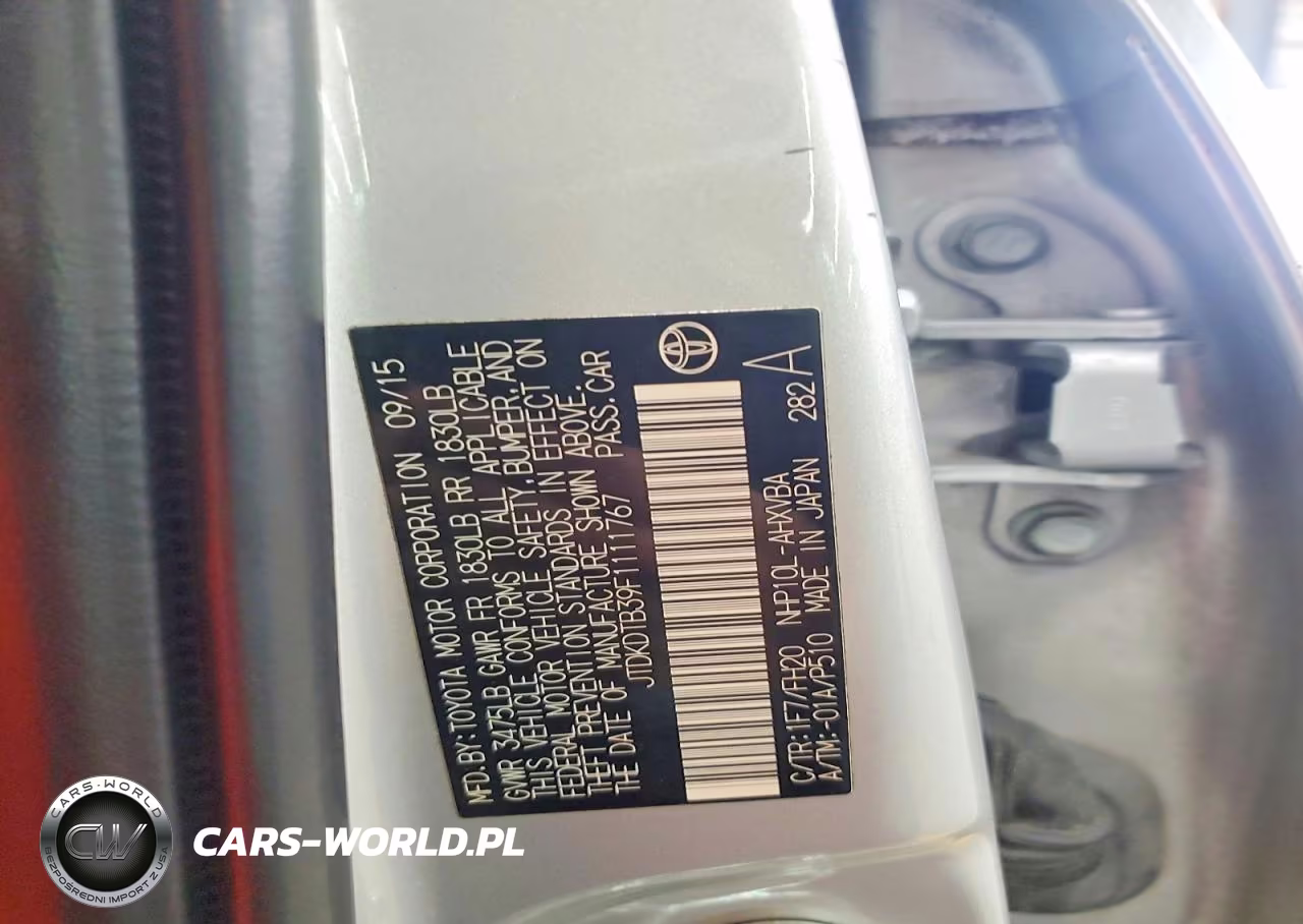 2015 Toyota Prius C One VIN:JTDKDTB39F1111767 - 12